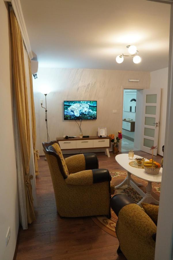 Apartments Manitovac M Нікшич Екстер'єр фото