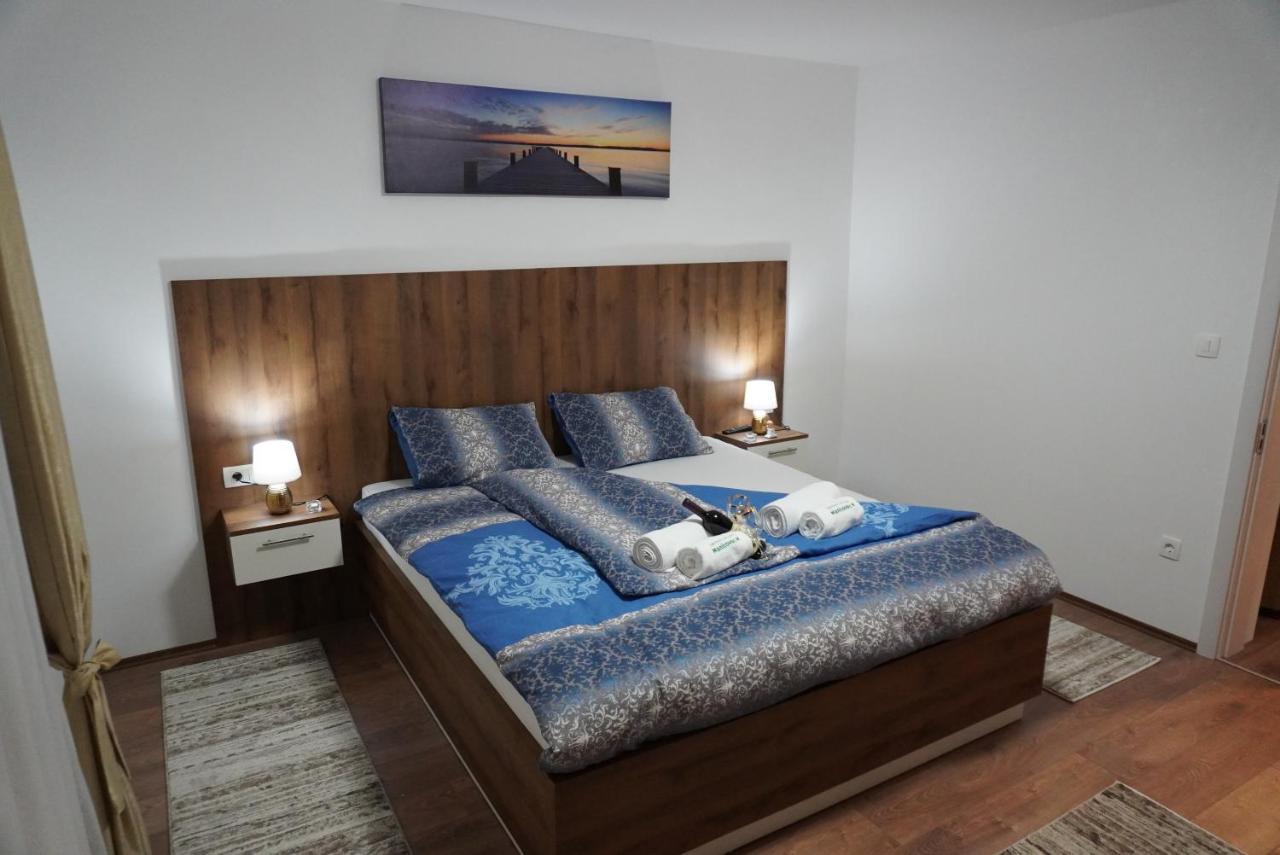 Apartments Manitovac M Нікшич Екстер'єр фото